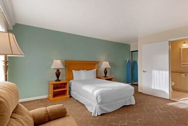هتل Best Western Plus Santa Barbara