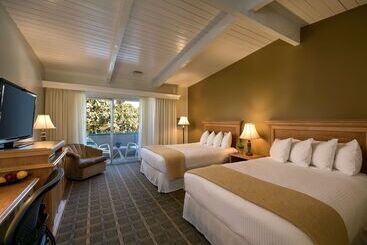هتل Best Western Plus Santa Barbara