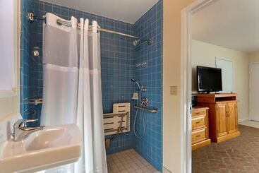 هتل Best Western Plus Santa Barbara