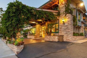 هتل Best Western Plus Santa Barbara
