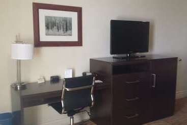 هتل Best Western Pony Soldier Inn & Suites