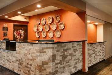هتل Best Western Pony Soldier Inn & Suites