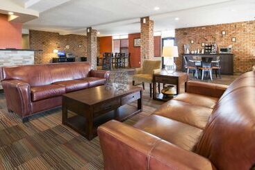 هتل Best Western Pony Soldier Inn & Suites