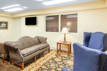 هتل Bluegreen Vacations Patrick Henry Sqr, Ascend Resort Collection
