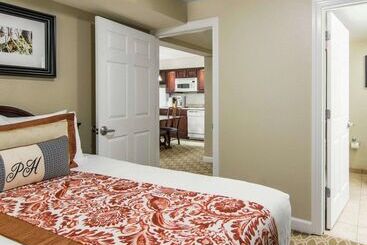 هتل Bluegreen Vacations Patrick Henry Sqr, Ascend Resort Collection