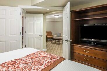 هتل Bluegreen Vacations Patrick Henry Sqr, Ascend Resort Collection