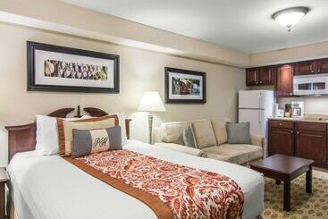 هتل Bluegreen Vacations Patrick Henry Sqr, Ascend Resort Collection