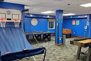 هتل Bluegreen Vacations Patrick Henry Sqr, Ascend Resort Collection