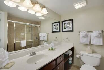 هتل Bluegreen Vacations Patrick Henry Sqr, Ascend Resort Collection