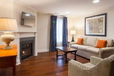 هتل Bluegreen Vacations Patrick Henry Sqr, Ascend Resort Collection