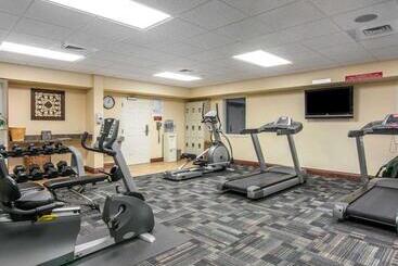 هتل Bluegreen Vacations Patrick Henry Sqr, Ascend Resort Collection