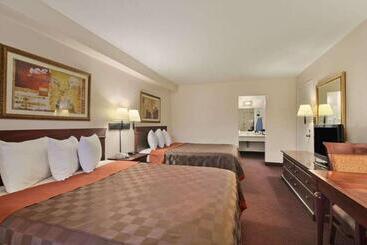 ホテル Deluxe Inn San Antonio