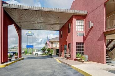 ホテル Deluxe Inn San Antonio