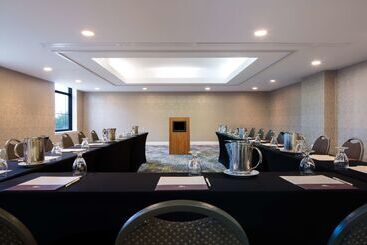 Doubletree By Hilton Hotel Laurel