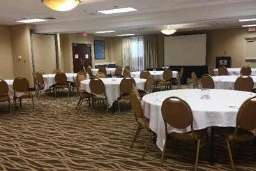 هتل Holiday Inn Little Rock   Presidential Downtown, An Ihg