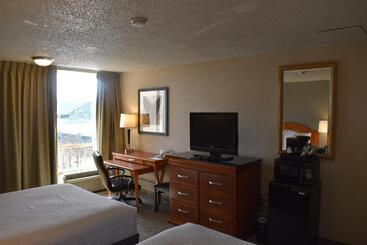 هتل Inn At The Convention Center