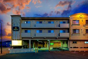 هتل La Quinta Inn By Wyndham Berkeley