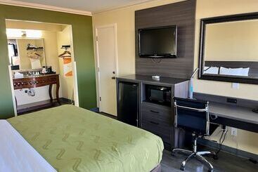 호텔 Quality Inn Klamath Falls  Crater Lake Gateway