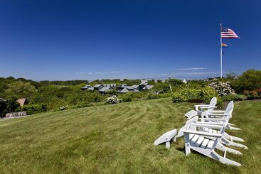 هتل The Seaglass Inn & Spa
