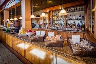 هتل Sfo El Rancho Inn Surestay Collection By Best Western
