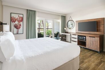 استراحتگاه Hampton Inn Key West Fl