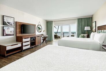 استراحتگاه Hampton Inn Key West Fl