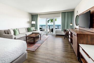 استراحتگاه Hampton Inn Key West Fl