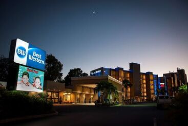 هتل Best Western Fort Myers Waterfront