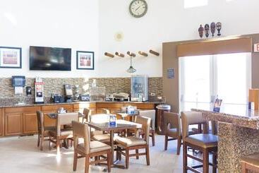 هتل Best Western Kiva Inn