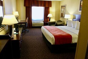 هتل Best Western Plus Dakota Ridge