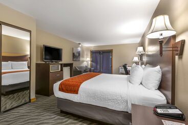 هتل Best Western Plus Rio Grande Inn