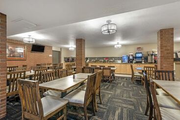 هتل Best Western Plus Rio Grande Inn