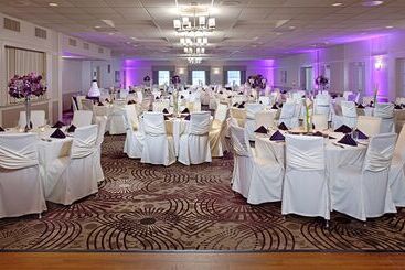 هتل Best Western Plus Steeplegate Inn