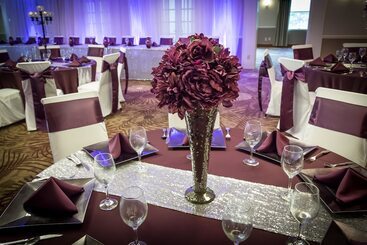 هتل Best Western Plus Steeplegate Inn