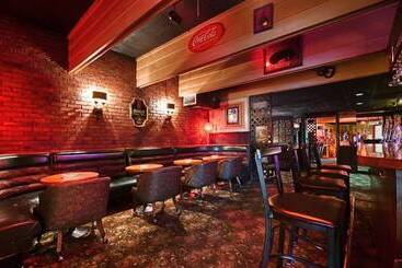 هتل Best Western Riverside Inn
