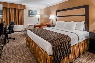 هتل Best Western Riverside Inn