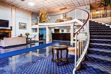 هتل Best Western Riverside Inn