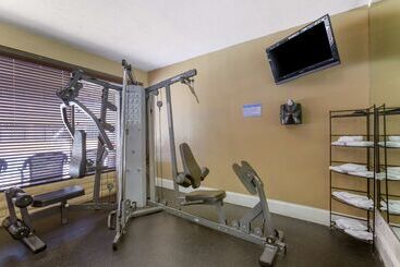 هتل Best Western Royal Sun Inn & Suites