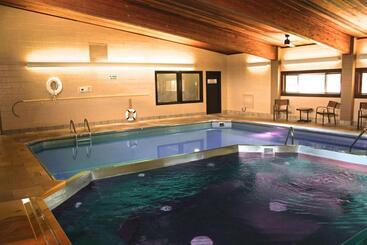 هتل Best Western Sunset Inn