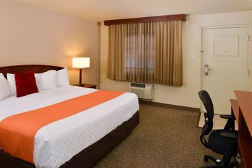 هتل Best Western University Inn