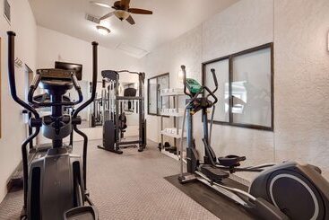 هتل Best Western West Hills Inn