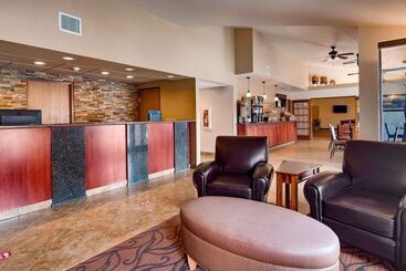 هتل Best Western West Hills Inn