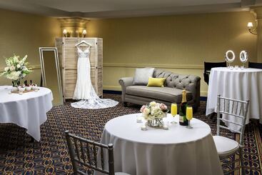 هتل Boston Marriott Peabody