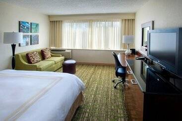 هتل Boston Marriott Peabody