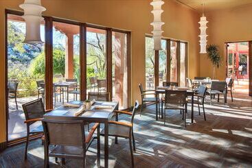 هتل Boulders Resort & Spa Scottsdale, Curio Collection By Hilton