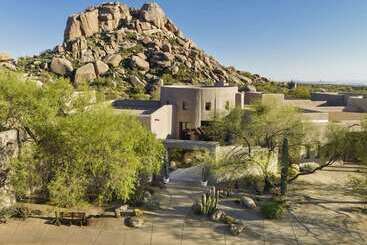 هتل Boulders Resort & Spa Scottsdale, Curio Collection By Hilton