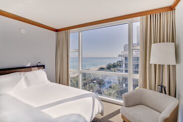 Carillon Miami Wellness Resort - Miami Beach