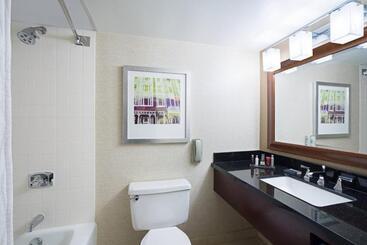 هتل Charleston Marriott Town Center