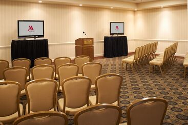 هتل Charleston Marriott Town Center