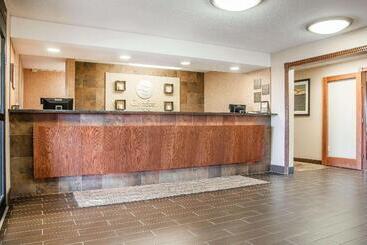 هتل Comfort Inn
